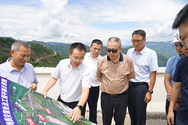 蜀高集團黨委書記、董事長白茂調(diào)研公司寧攀、會祿高速項目
